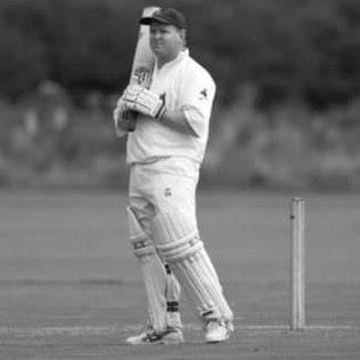 Dave Lovell at the crease